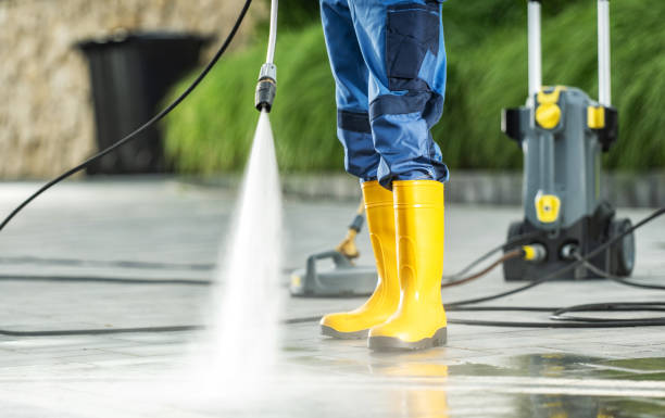 Best Commercial Pressure Washing  in Bear, DE